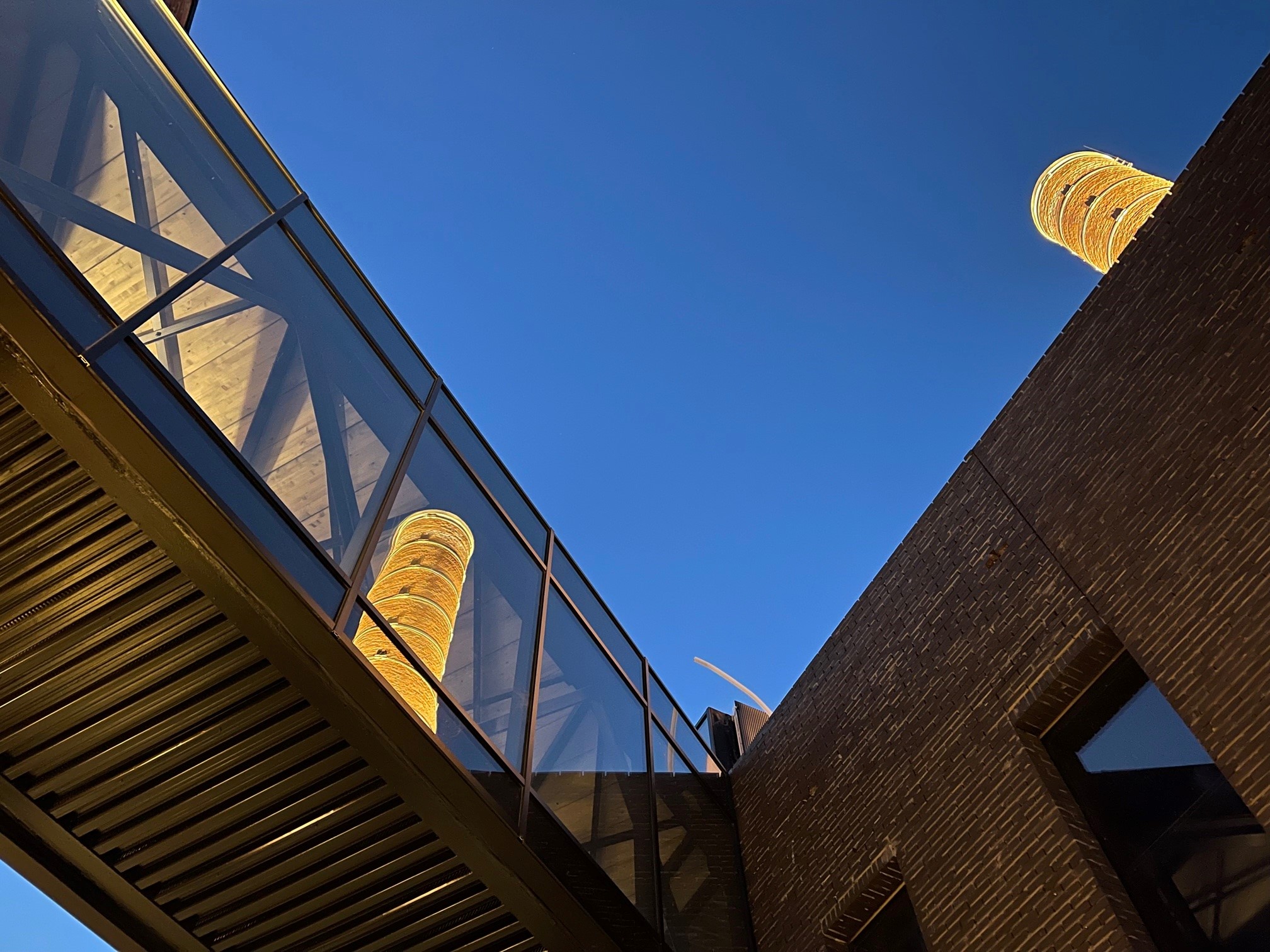 210602 Illum Cheminée Reflet